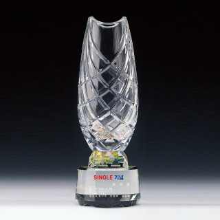 AT73333